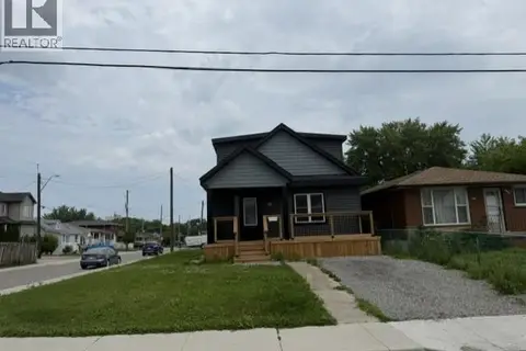 1239 DUNSMURE Road