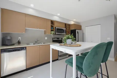 93 15833 26 AVENUE