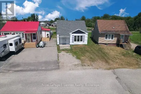 330 BALL PARK CRESCENT