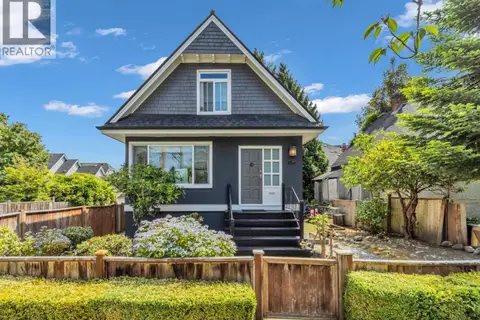 2636 PRINCE ALBERT STREET