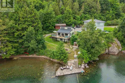 133 Cressey RD