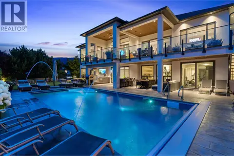 3350 Vineyard View Drive