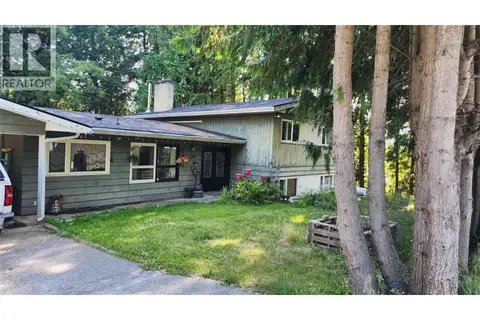 200 5TH  NW Street