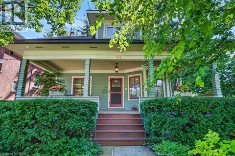 526 BURLINGTON Avenue