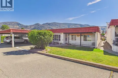 8010 VEDETTE Drive Unit# 5