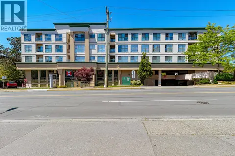 409 3460 Quadra St