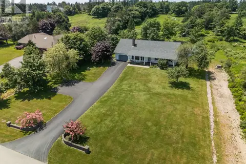 31 Maple Drive
