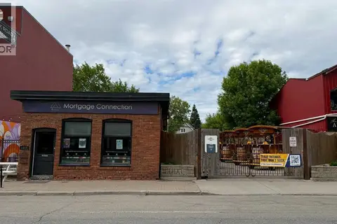 1415 & 1417 9 Avenue SE