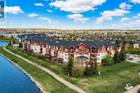 201, 162 Country Village Circle NE