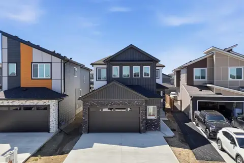 119 Lilac CL