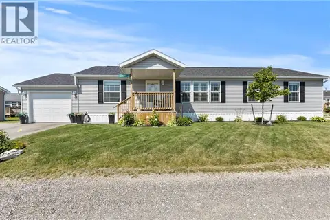 13 HICKORY Hollow