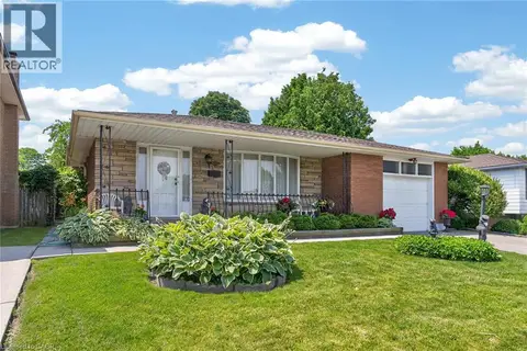 11 FASSETT Avenue