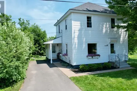 29 River Avenue