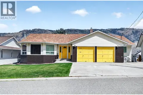 272 Valleyview Place
