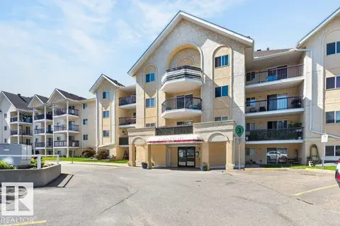 #267 10520 120 ST NW