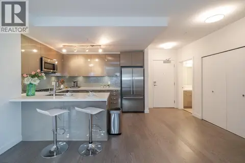 218 10177 RIVER DRIVE