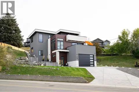 887 Fernie Road