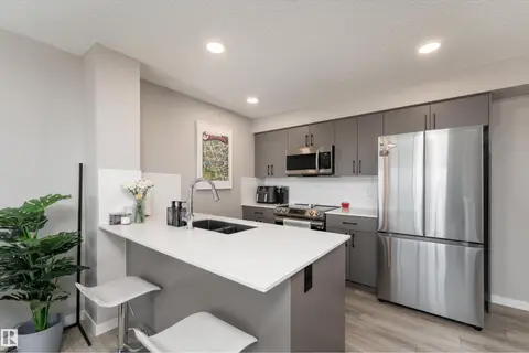 #61A 1530 TAMARACK BV NW