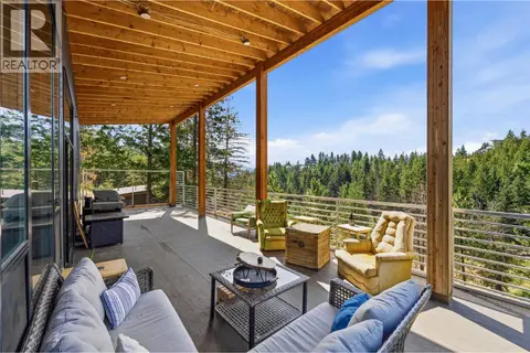 378 Lakewood Road