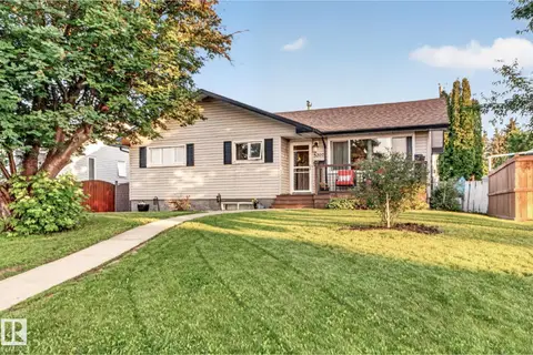 5307 104 AV NW