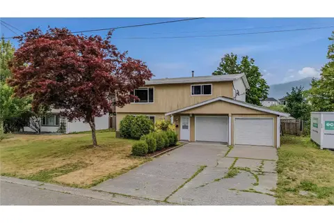 9324 JAMES STREET, Chilliwack Proper East