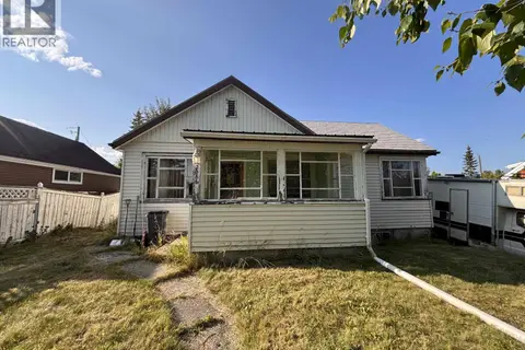 2066 ROSS CRESCENT