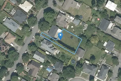 3141 Balfour Ave