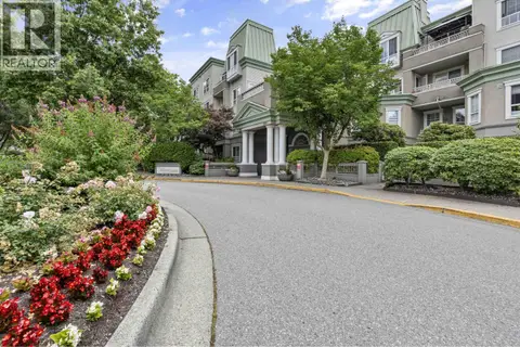 112 2970 PRINCESS CRESCENT