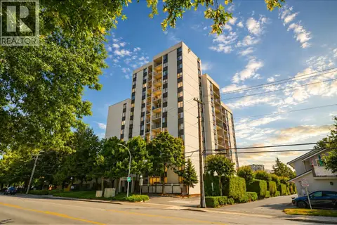 604 7100 GILBERT ROAD