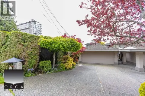 2424 BELLEVUE AVENUE