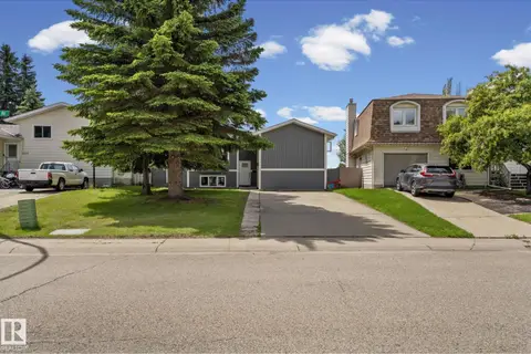 4119 18 AV NW
