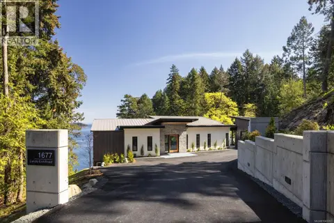 1677 Lands End Rd