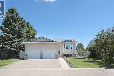 28 Upland Crescent W