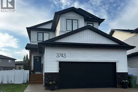 3743 Gee CRESCENT