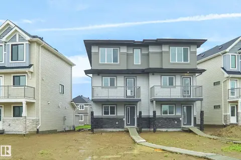 625 176 AV NE