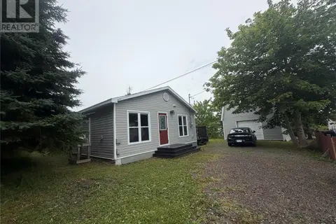 4 Duceys Lane