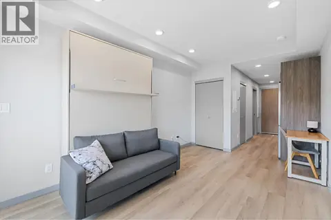 345 Dougall Road N Unit# 320