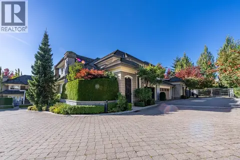 6386 LARKIN DRIVE