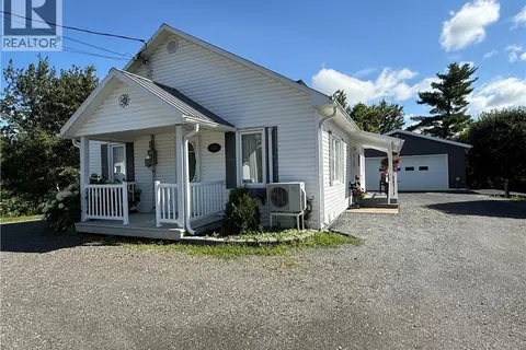 466 Main Street