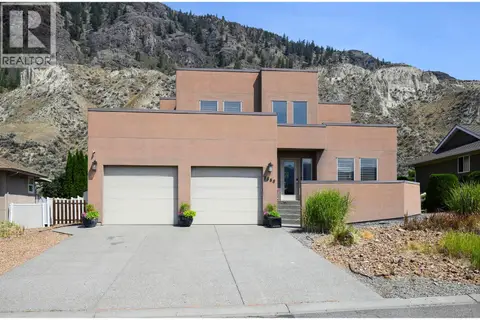 3585 Navatanee Drive