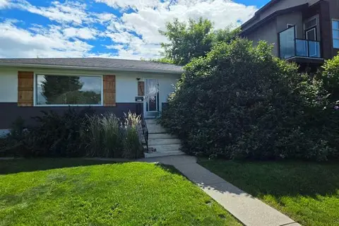 2515 Cochrane Road NW