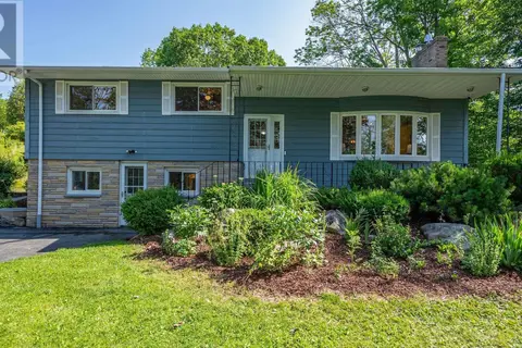 2132 Waverley Road