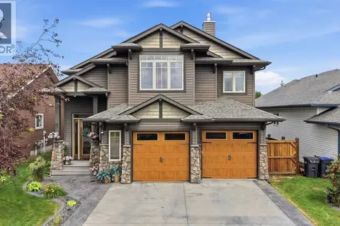 95 Regatta Way