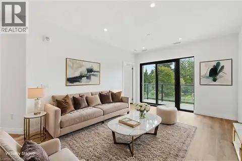 525 NEW DUNDEE Road Unit# 207