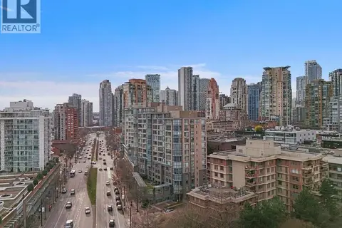 404 238 ALVIN NAROD MEWS