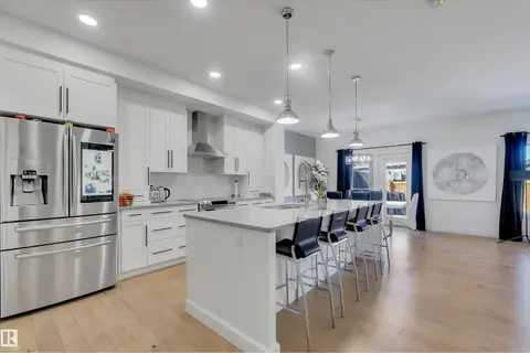 1399 WATT DR SW