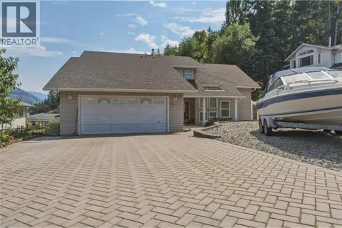 19 Preston Crescent