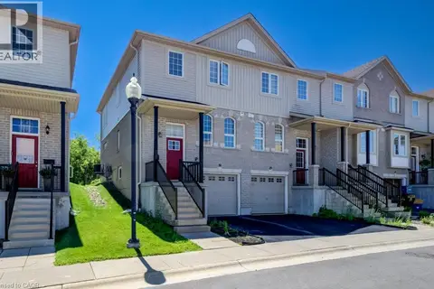 105 PINNACLE Drive Unit# 30