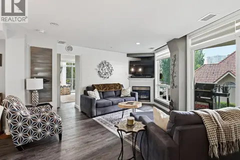 1088 Sunset Drive Unit# 242