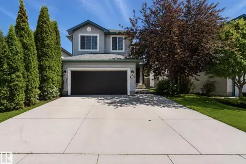 1007 MACEWAN CL SW